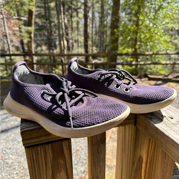 AllBirds tree runners in purple - Picture 5 of 9